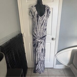 Young Fabulous & Broke YFB Tie-Dye Maxi Dress - size M